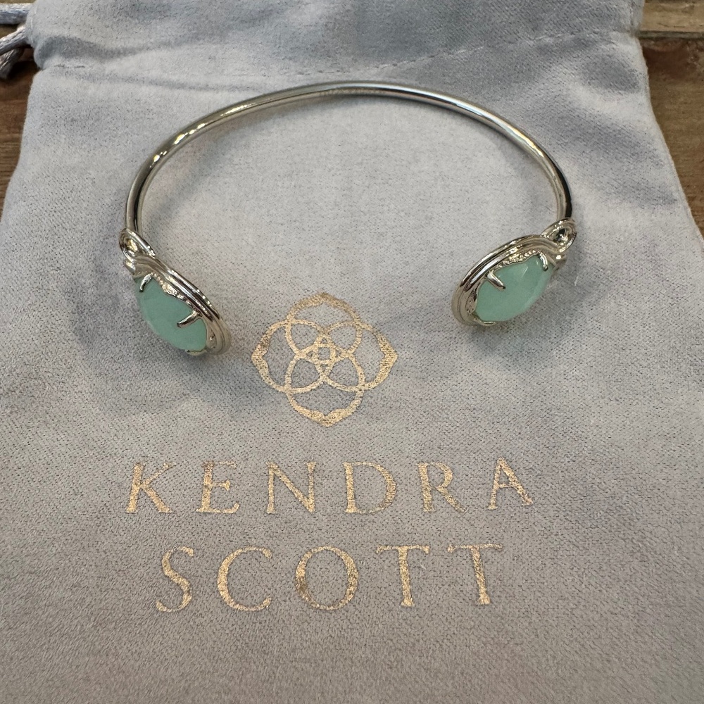 Kendra Scott Andy Chalcedony Silver Tone Green Stone Cuff Bracelet